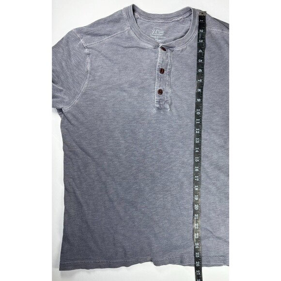 J.Crew Men's Gray Garment Dyed Long Sleeve Henley Shirt Medium Made in USA - Picture 7 of 10